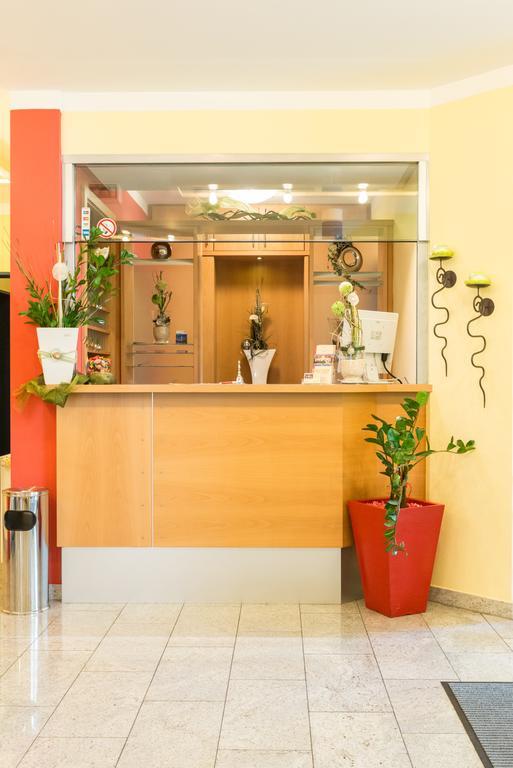 Hotel Beim Schrey Kirchheim bei Muenchen Екстериор снимка